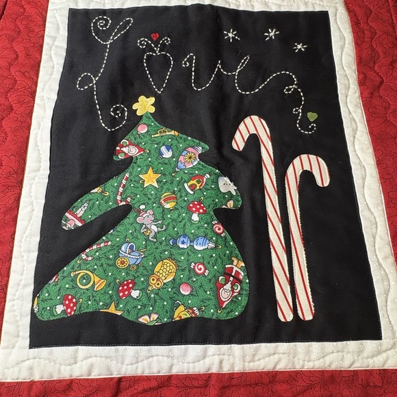 Festive Christmas Quilt with Tree and Candy Cane Design - Picture 7 of 9